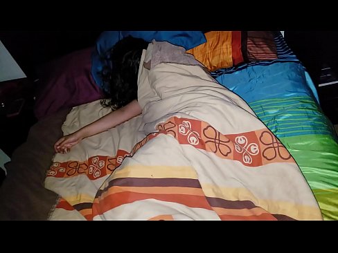 ❤️ Beau-fils réprimandant sa jeune belle-mère pendant qu'elle dort. ❤️❌ Vidéo de porno at us ❌️